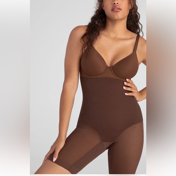Honeylove Sculptwear SuperPower Short in Mocha Size Medium